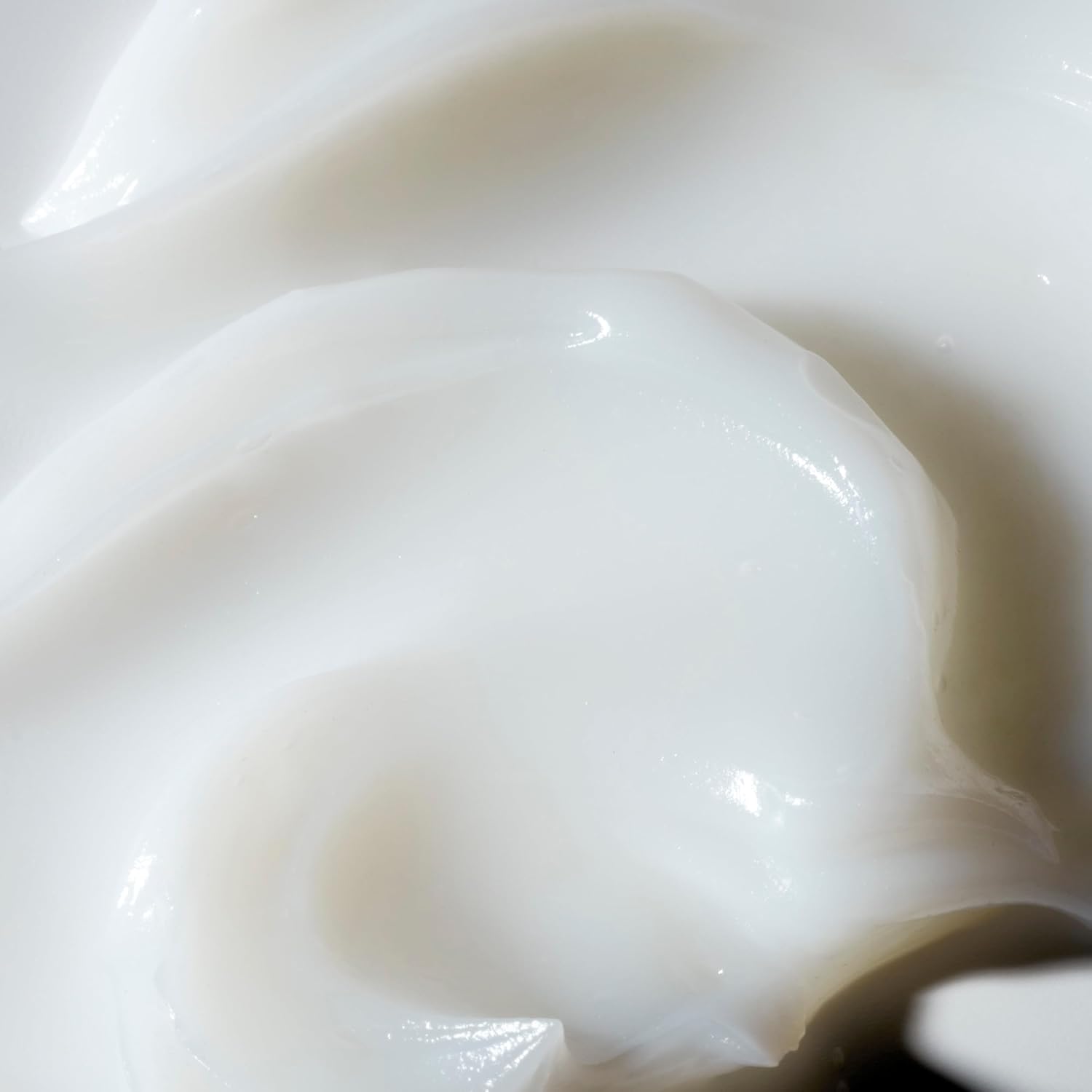 philosophy anti-wrinkle miracle worker line-correcting face primer - with vitamin C & coconut oil - fills in lines and smooths skin for even makeup application - 0.9 fl oz - Image 4