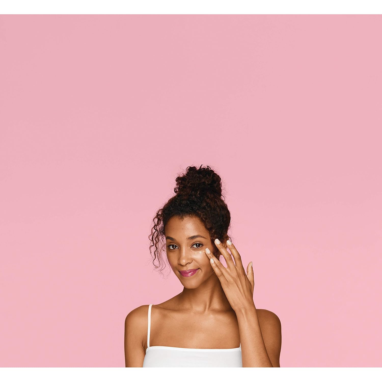 Neutrogena Healthy Skin Radiant Brightening Cream Concealer with Peptides & Vitamin E Antioxidant,Lightweight Perfecting Concealer Cream,Non-Comedogenic,Sugar Light 03 with warm undertones,0.24 oz - Image 9