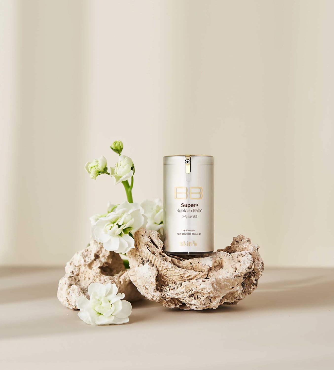 SKIN79 Gold BB Super Plus Beblesh Balm 40g 1 Pack - Made in Korea, US exclusive Version K Beauty Flawless Radiant Base Foundation Makeup Blemish Cover Tinted Moisturizer Natural 21 color - Image 8