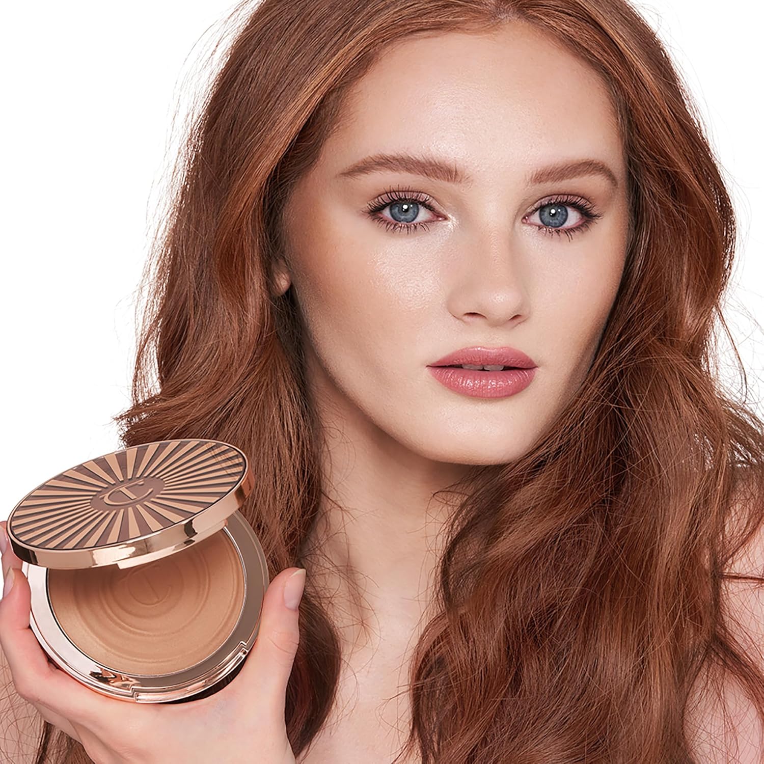 Charlotte Tilbury Beautiful Skin Face Makeup & Body Cream Bronzer - Hydrating Hyaluronic Acid & Pro Vitamin D3 to Blur for a Sun-Kissed Glow - Up to 16Hr Wear, Sweat & Humidity Proof - Image 6
