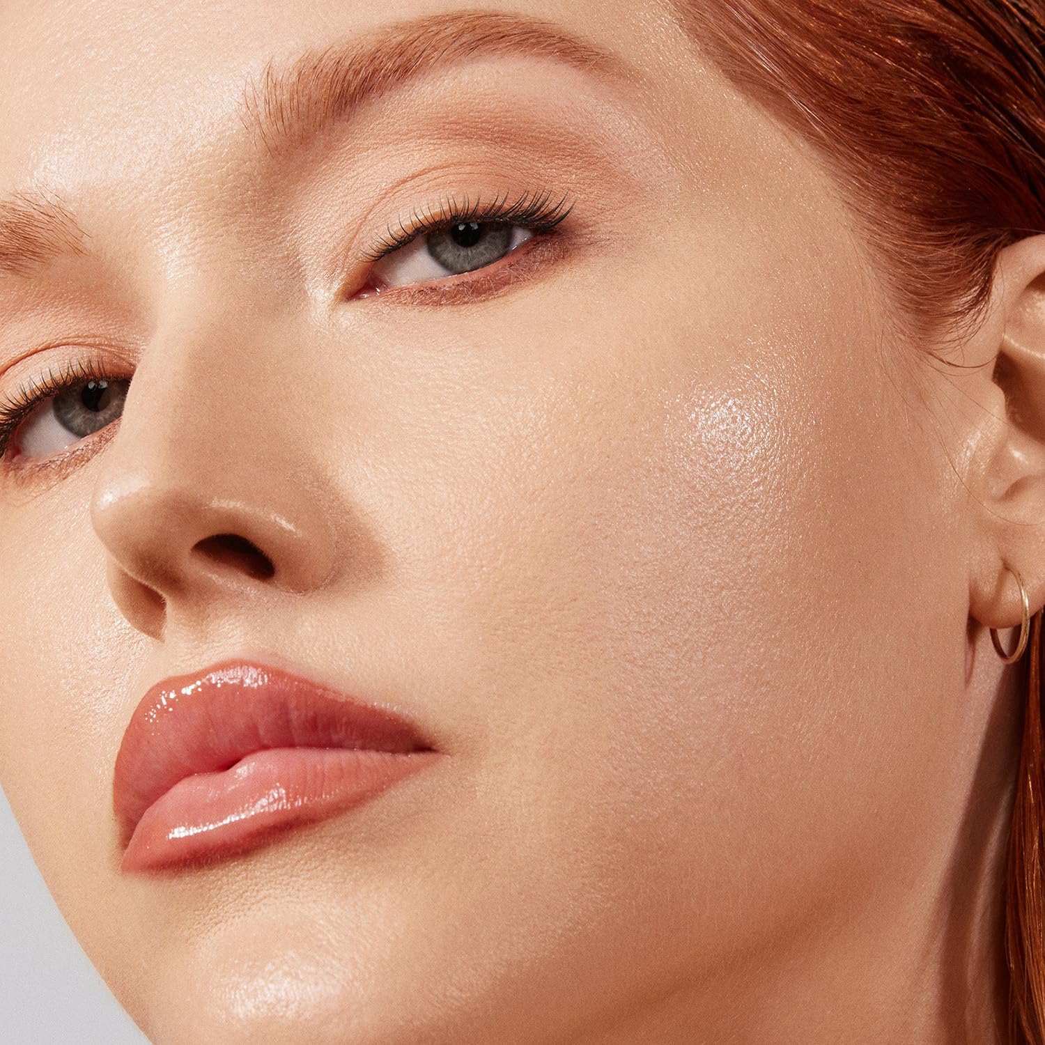 Morphe Lightform Dewy Foundation - Extended Hydration Foundation Makeup with a Lasting, Natural Radiant Finish - Long-Wearing Formula with Buildable, Medium Coverage - Light 05N (1.01 fl oz) - Image 3