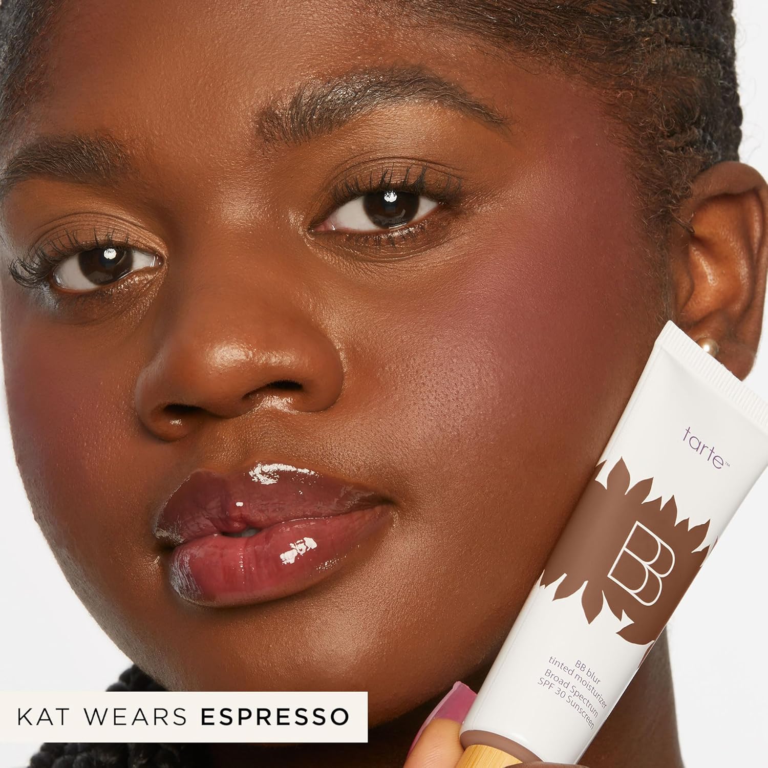 tarte BB blur tinted moisturizer Broad Spectrum SPF 30 – Medium Buildable Coverage with Natural Lightweight Matte Finish, Vegan & Cruelty Free - Image 6