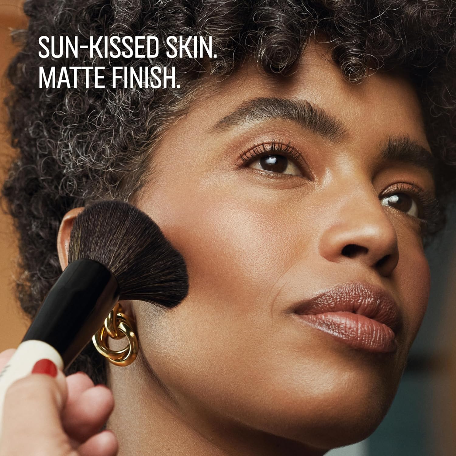 Bobbi Brown Bronzing Powder | Skin-Warming Matte Bronzer Powder for Natural-Looking Warmth, 0.32 Ounce - Image 4